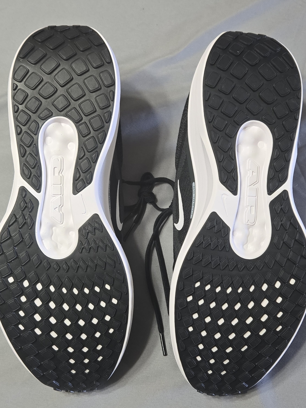 Nike Winflo 11 Men's Road Running Shoes - Picture 6 of 7